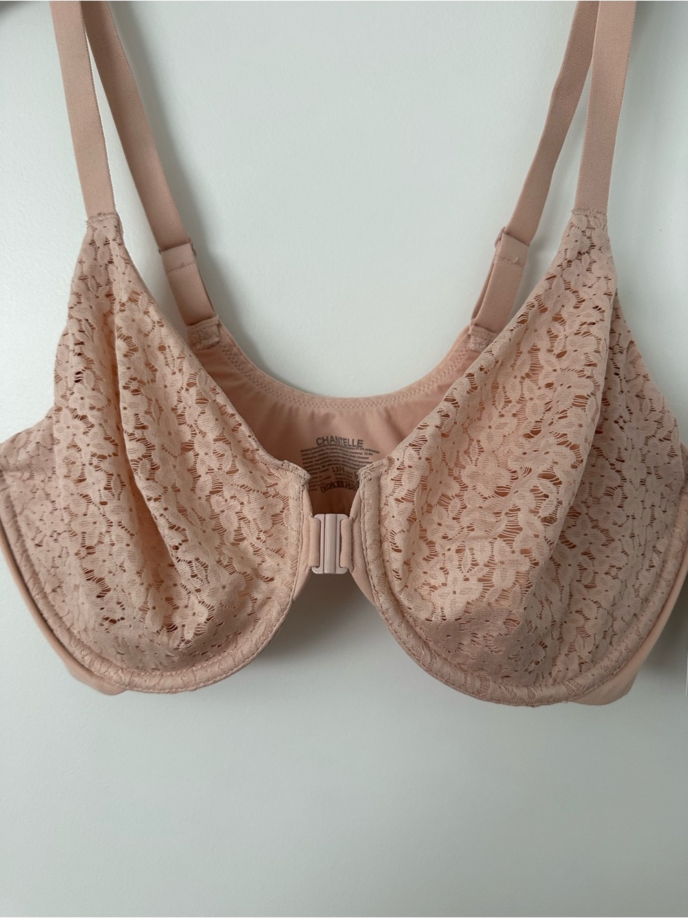 Chantelle Blush Lace Front-Closure Underwire Bra - Size 38 C - Picture 3 of 6